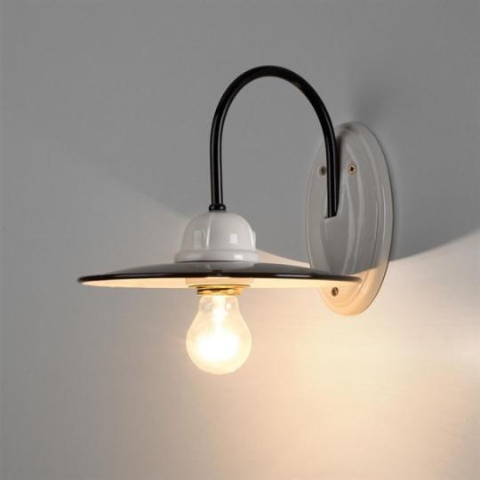 fali lampa fekete feher vilagitas falikar keramia.jpg